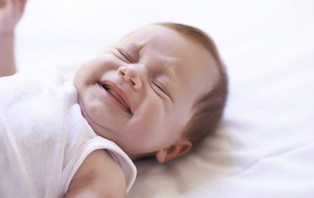 دعاهایی برای رفع گریه و بی تابی کودک